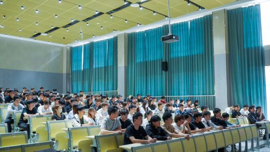 化工學子踴躍參與富海集團宣講會，積極開拓就業渠道與教育文化交流